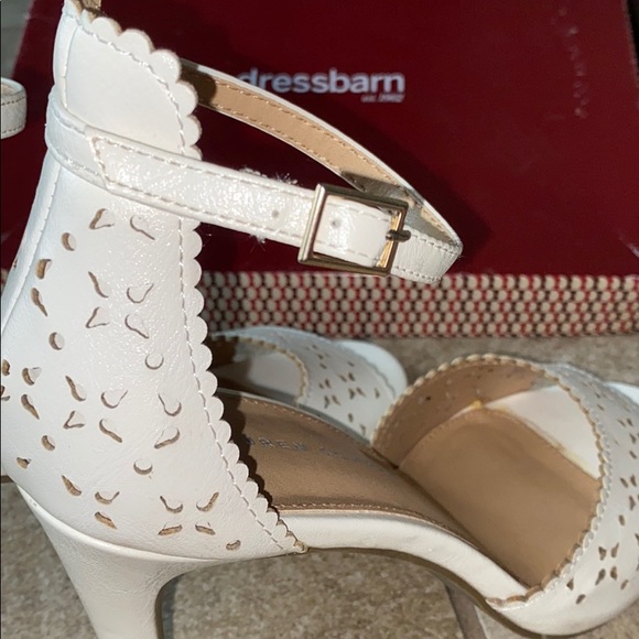 Heels - Picture 5 of 7